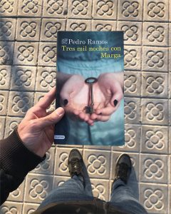 Foto libro Tres mil noches con Marga de Pedro Ramos